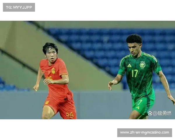 国字号队伍以防守反击战术克敌制胜难破复杂足球困局 国字号队伍以防守反击战术克敌制胜难破复杂足球困局