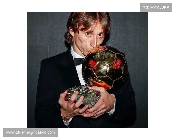 巴西传奇球员荣膺世界杯最佳球员奖的历史回顾与影响分析