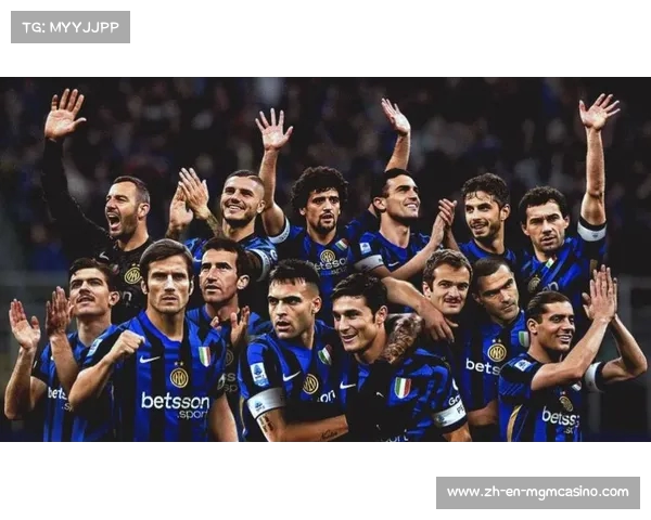 世俱杯前三天场均上座率仅54% 单场最低人数仅3412人引关注 世俱杯前三天场均上座率仅54% 单场最低人数仅3412人引关注