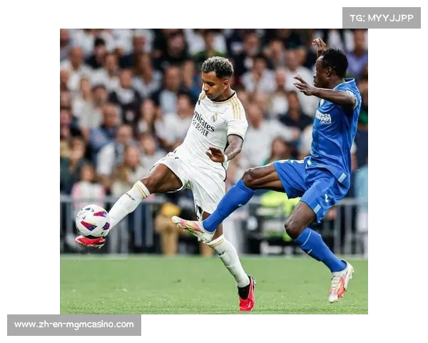 贝林厄姆神奇补时绝杀 巴萨皇马国家德比历史首胜 贝林厄姆神奇补时绝杀 巴萨皇马国家德比历史首胜