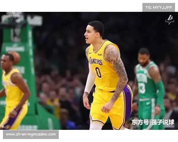 威尔士三双背景下的传奇时刻回顾再现全能球星的辉煌表现 威尔士三双背景下的传奇时刻回顾再现全能球星的辉煌表现